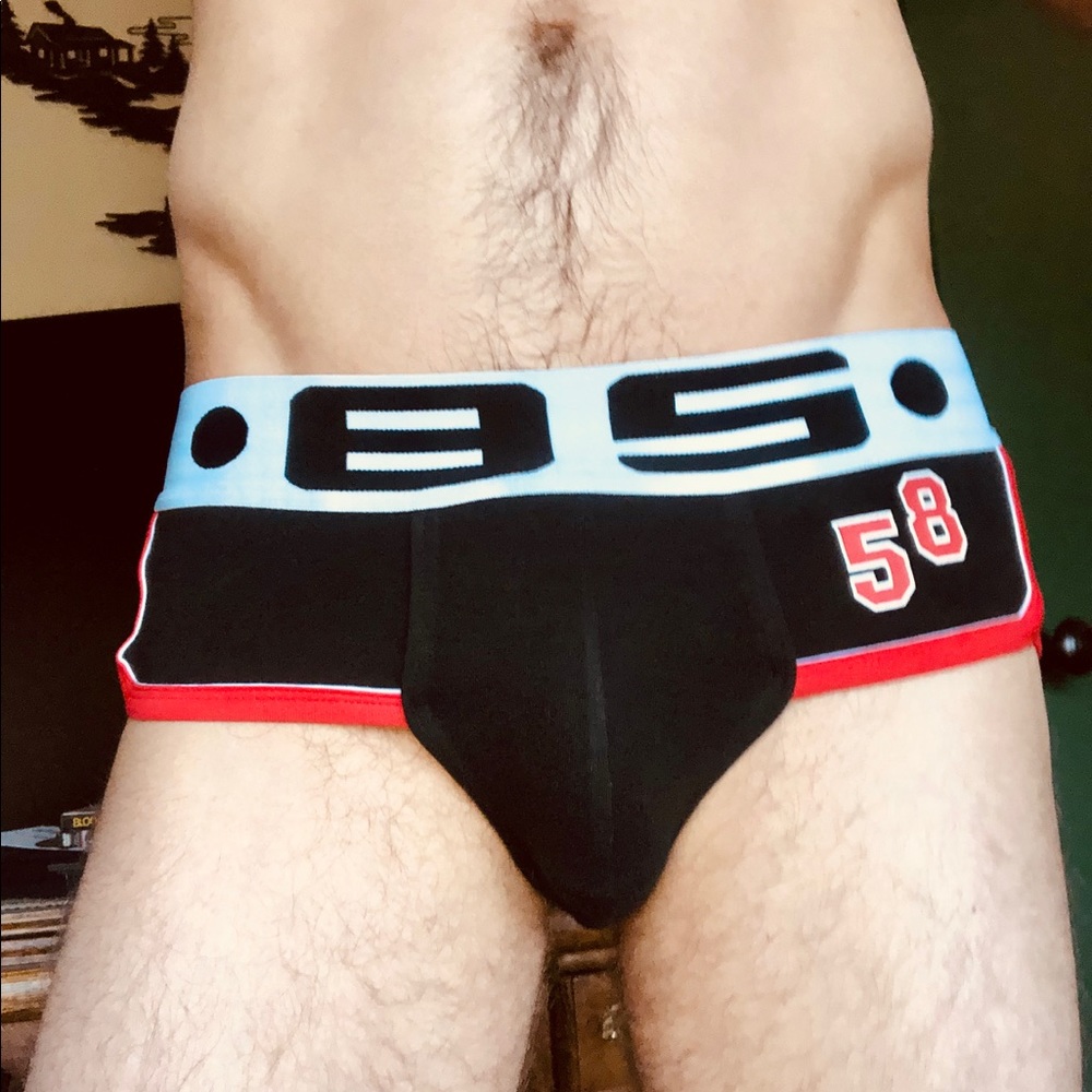 Men’s Boxer Brief - Large
Fits like medium